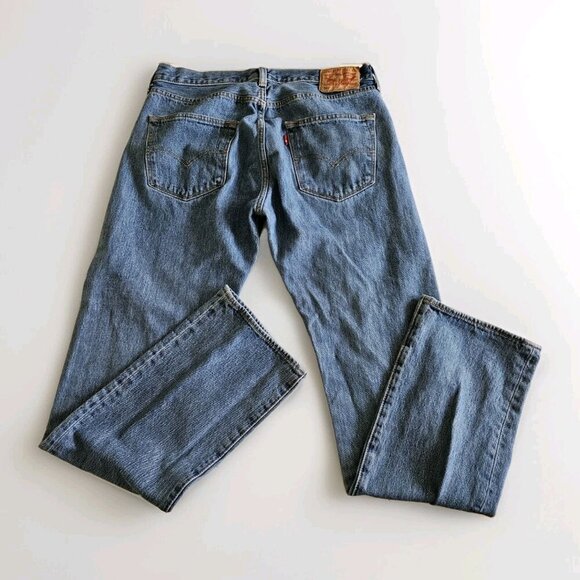 Levi's Jeans Mens 34 x 34 / 32 Blue 501 Straight Leg Cotton Denim Western Cowboy - Picture 16 of 16